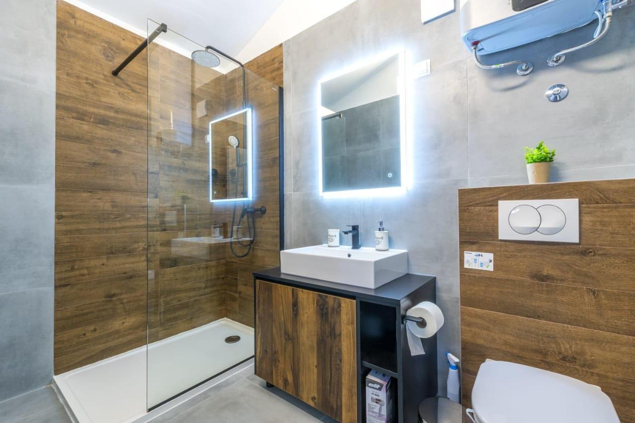 Appartement Balkun à Maslinica Extérieur photo